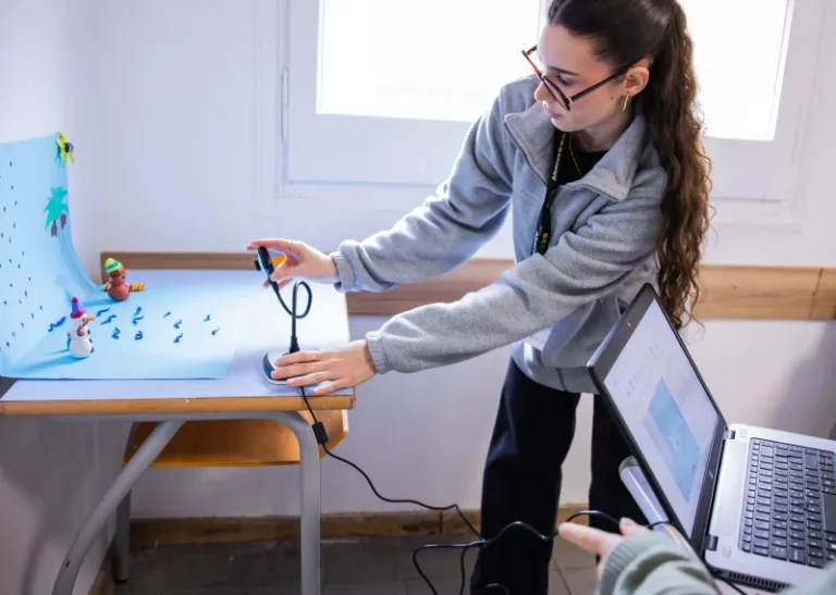 Dirigeix el teu curtmetratge: c&agrave;mera i acci&oacute;