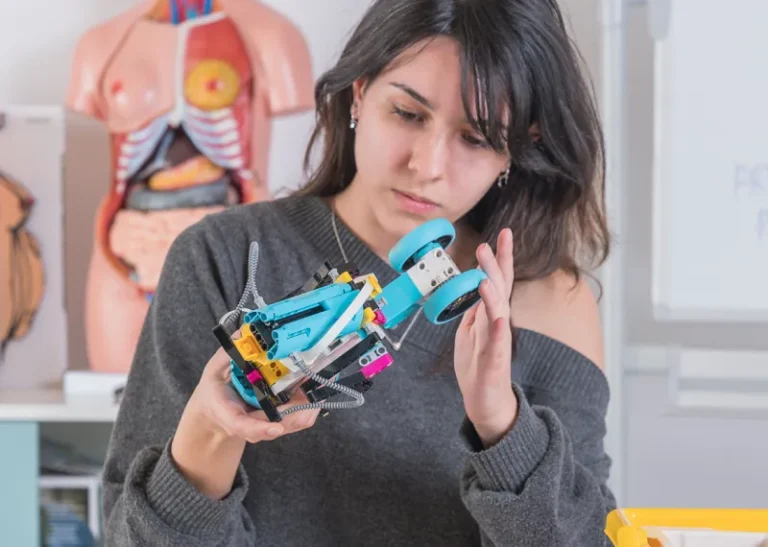 Programa com els experts: robots en acci&oacute;